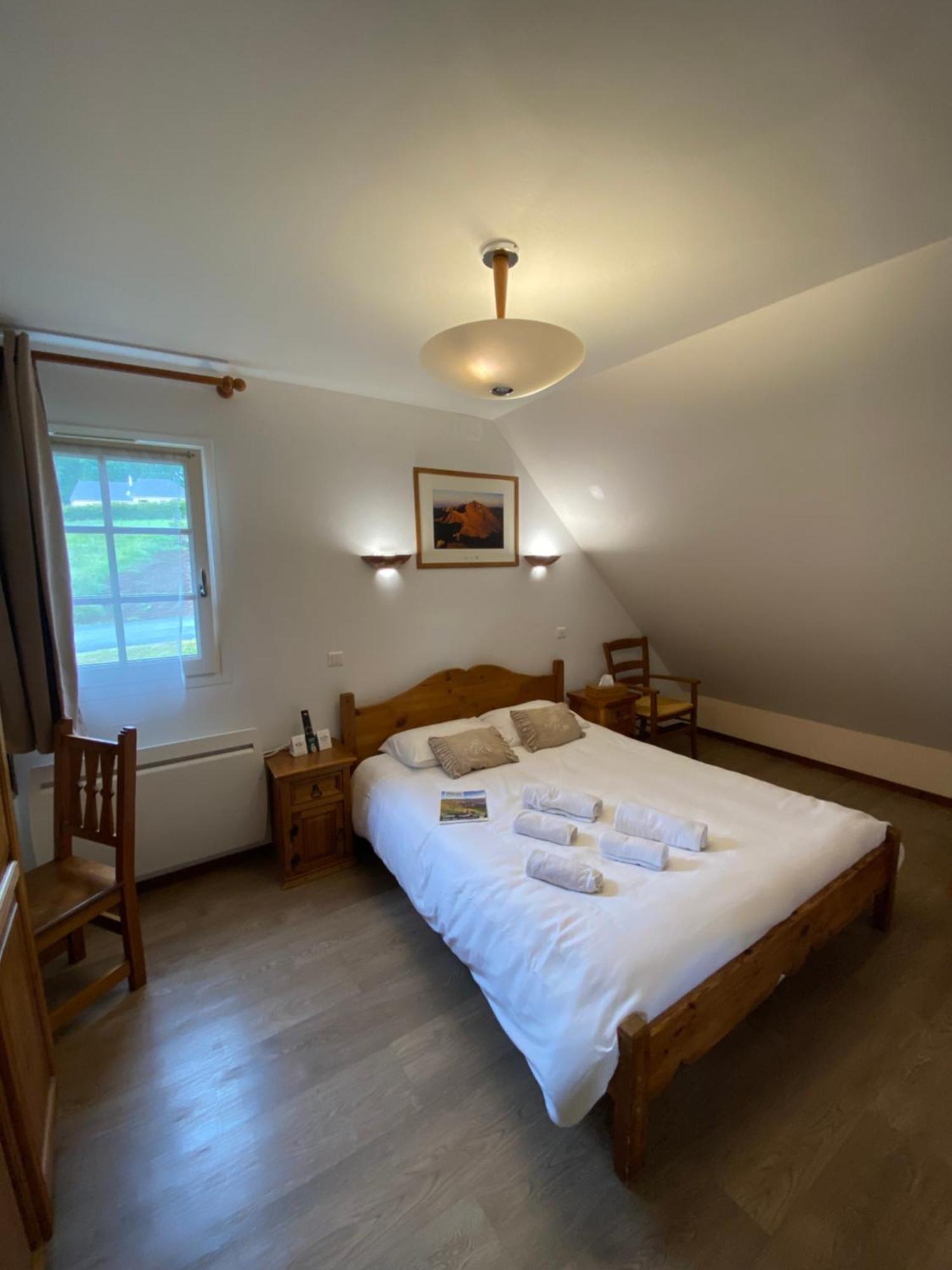 Logis Hotel Restaurant Auberge Du Bougnat Saint-Victor-la-Riviere Extérieur photo