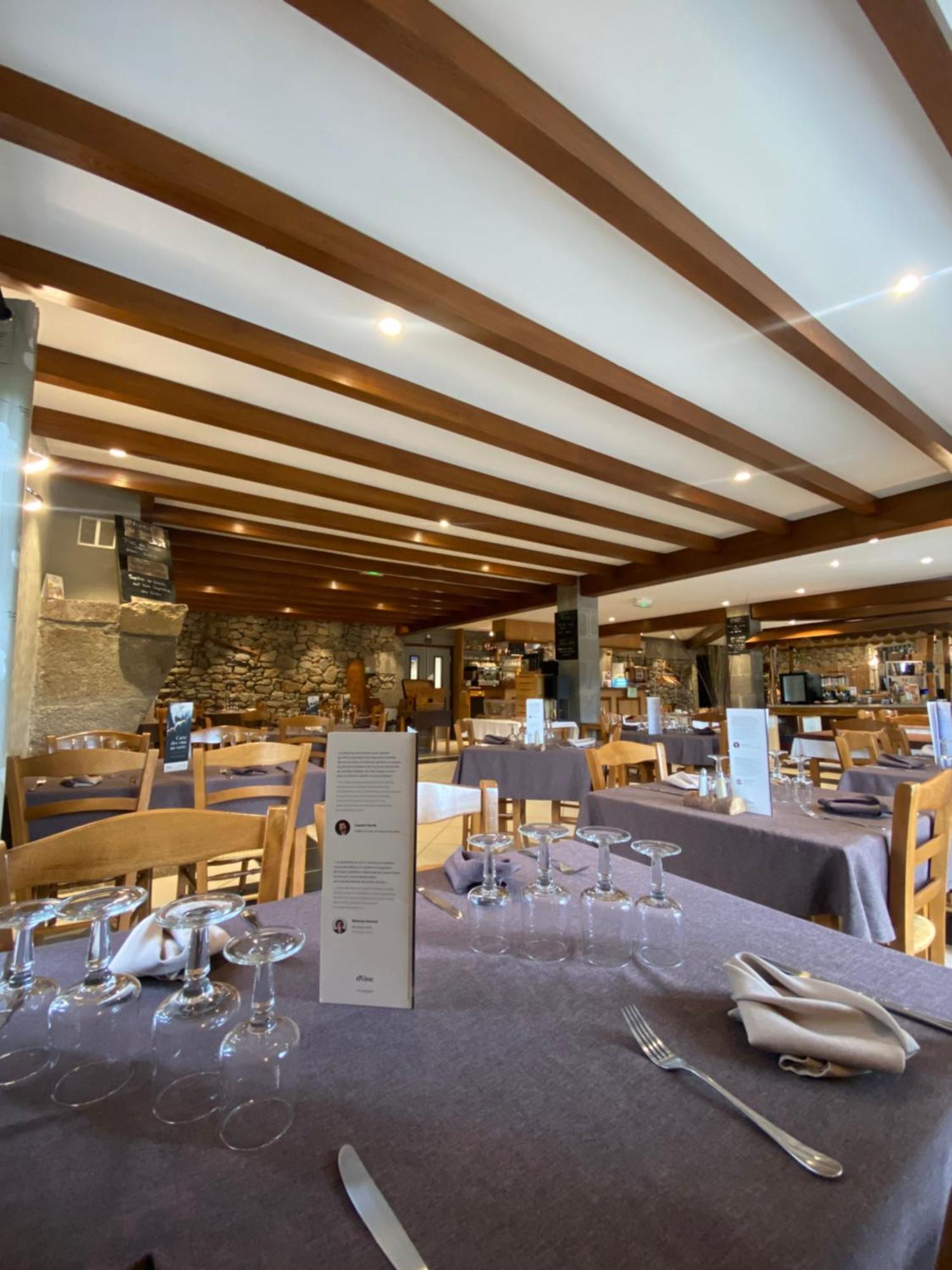 Logis Hotel Restaurant Auberge Du Bougnat Saint-Victor-la-Riviere Extérieur photo